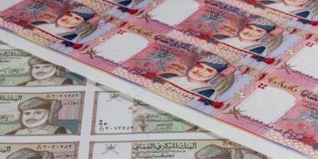 آخر تطورات سعر الريال العماني أمام الجنيه في البنوك اليوم الجمعة - بوابة الزهراء