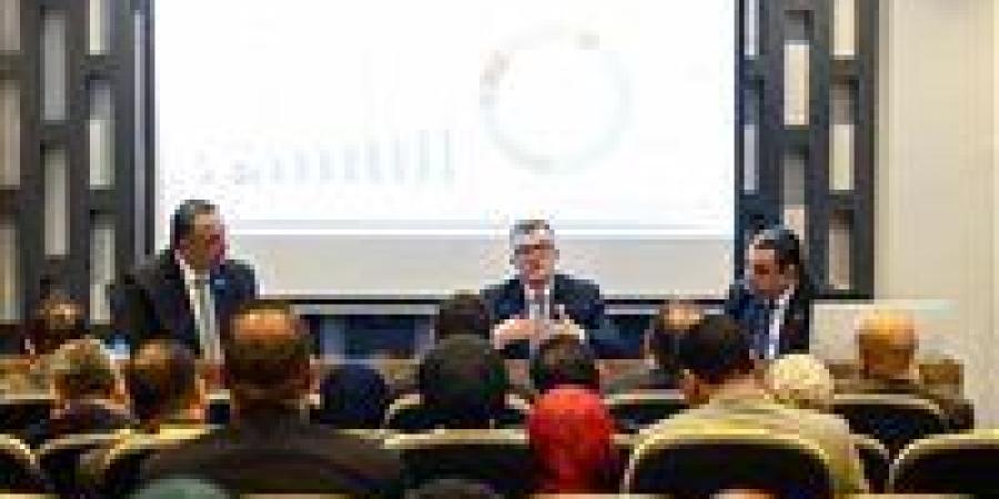 وزير التخطيط: 5.1% معدل النمو المحقق في 9 أشهر.. ونستهدف القفز إلى 5.4% العام المالي المقبل - بوابة الزهراء