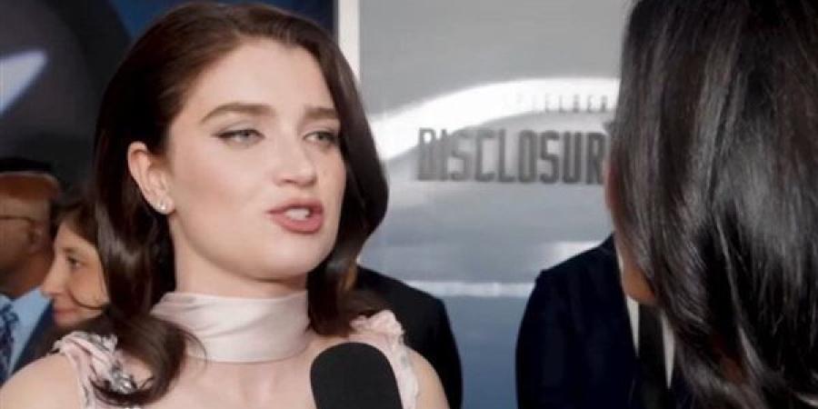إيف هيوسن: غيرت اسمي وقصصت شعري بسبب هذا الفيلم والعمل مع سبيلبرج كان حلم لا يصدق - بوابة الزهراء